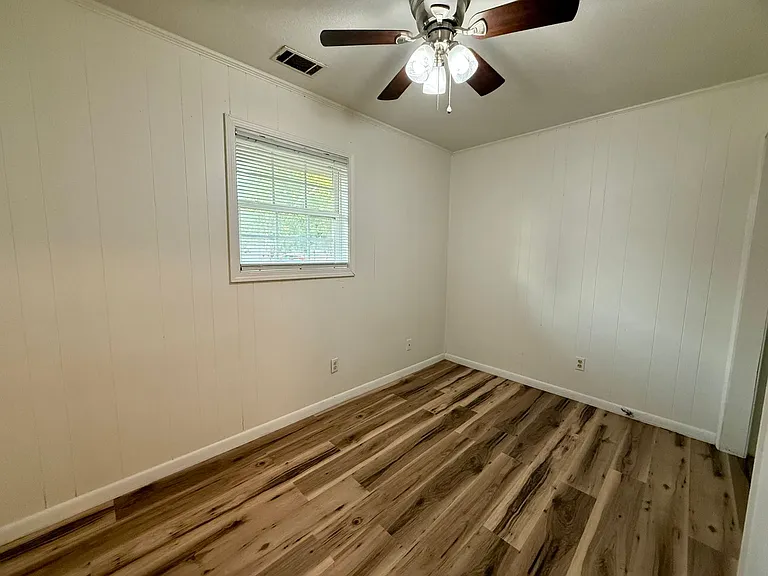 3705 Griffin St — Photo 7