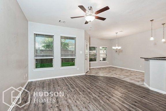 4th image of 8042 Villa Lago Ln