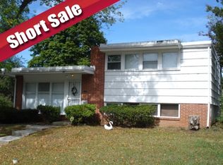 1004 Flagtree Ln, Baltimore, MD 21208