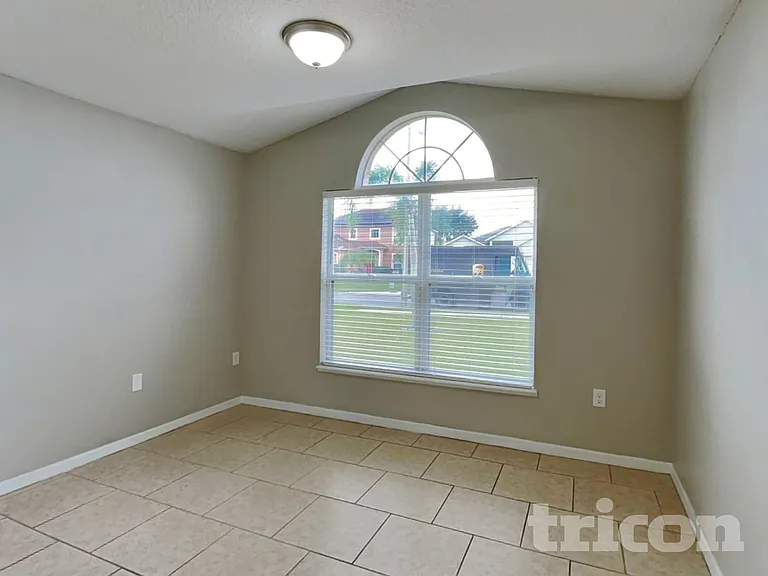 10845 Laxton St — Photo 11