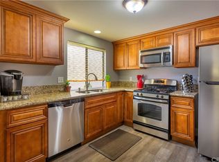 9464 Willowbrook Rd, Westminster, CA 92683