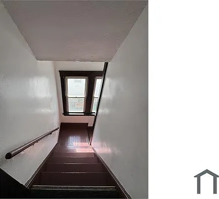 4321 Howlett Ave — Photo 11