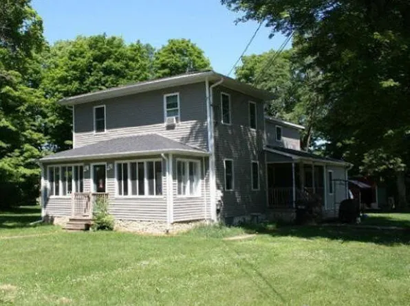 1811 Jefferson Rd, Otsego, MI 49078