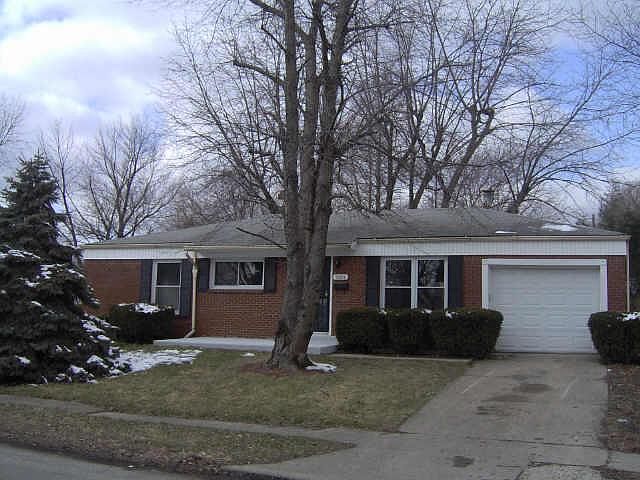 1st image of 3704 Chateau Ln