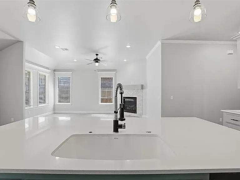 17820 Morning Sky Ct — Photo 11