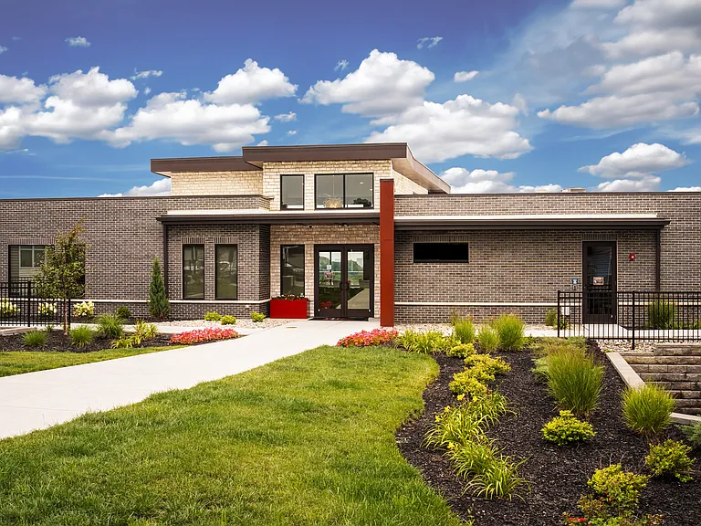 Elevation 800 — Photo 14