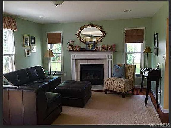 4th image of 5 Hilltowne Dr