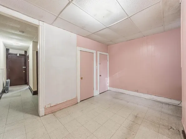 73 Virginia Avenue image 6 of 28