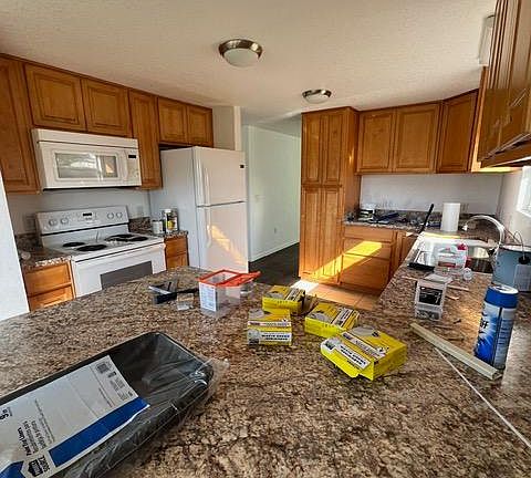5th image of 1223 Skyview Blvd