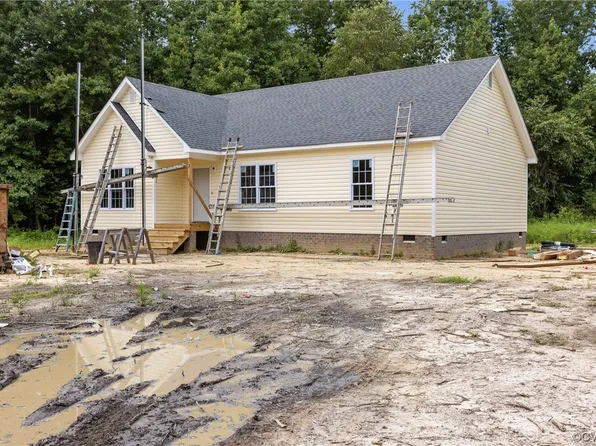 9038 Railroad Bed Rd, Carson, VA 23830