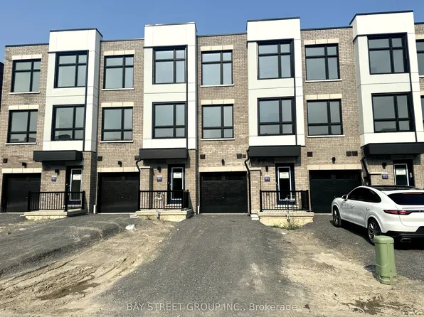 29 Bateson St, Ajax, ON L1S 7M3