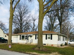 204 N 8th St, New Baden, IL