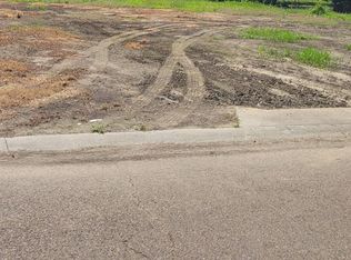 320 Stockton Dr, Greenville, MS 38703