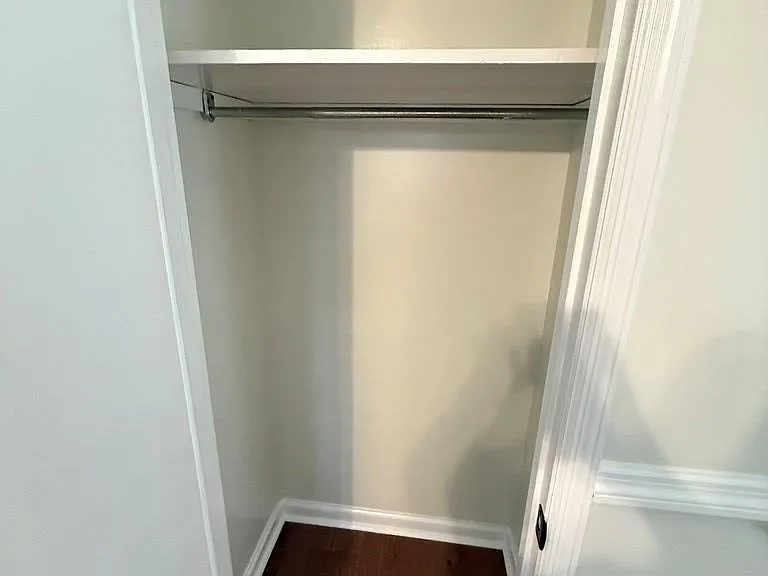 101 Ellen Dr — Photo 6