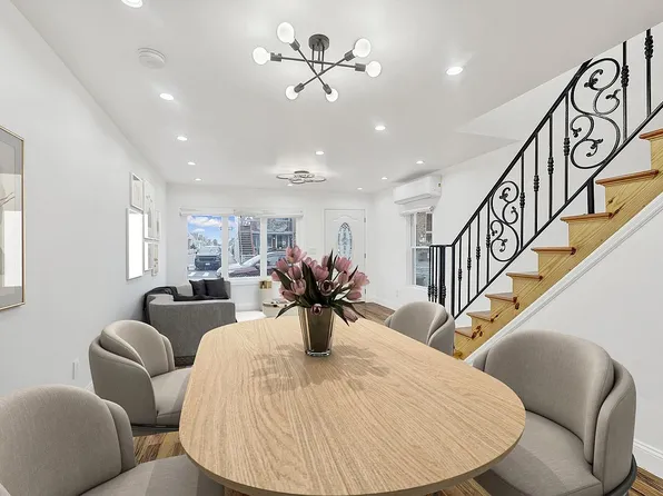 209 Allen Ave #1, Brooklyn, NY 11229