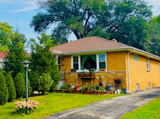 2235 S 18th Ave, Broadview, IL 60155