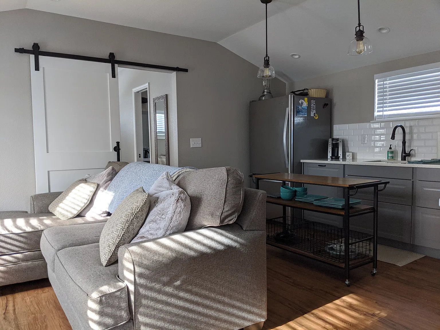 1 bed, 600 sqft, $2,300 — Photo 2