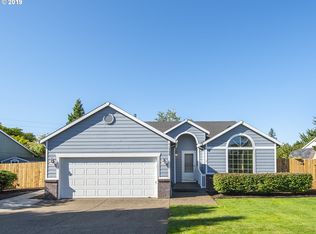 11755 White Ln, Oregon City, OR