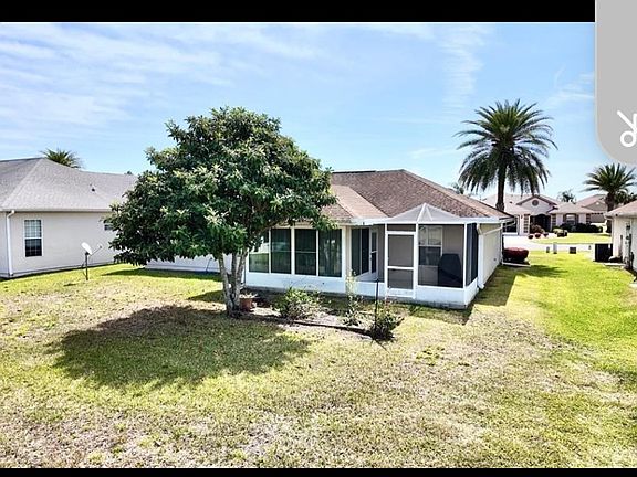 2nd image of 17472 SE 121st Cir