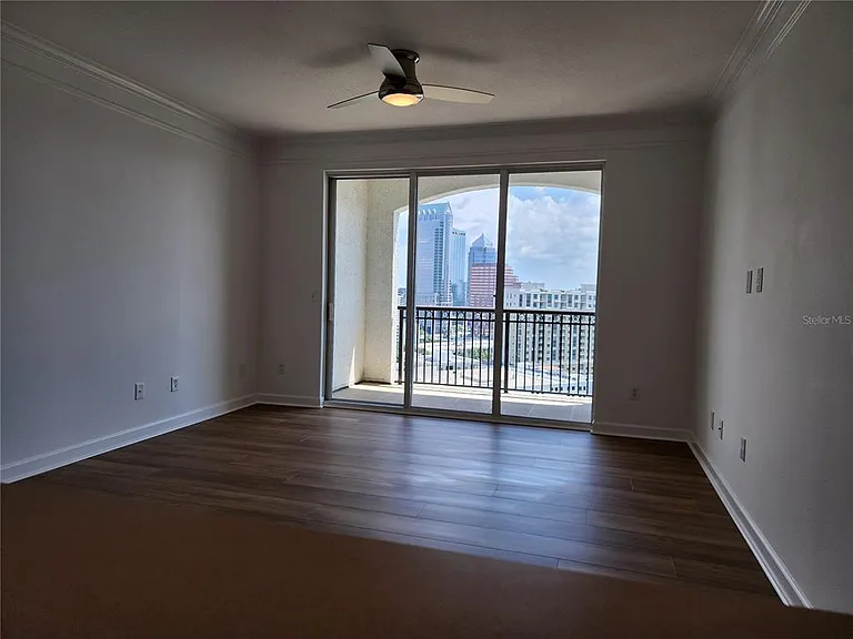 345 Bayshore Blvd #P6 — Photo 14