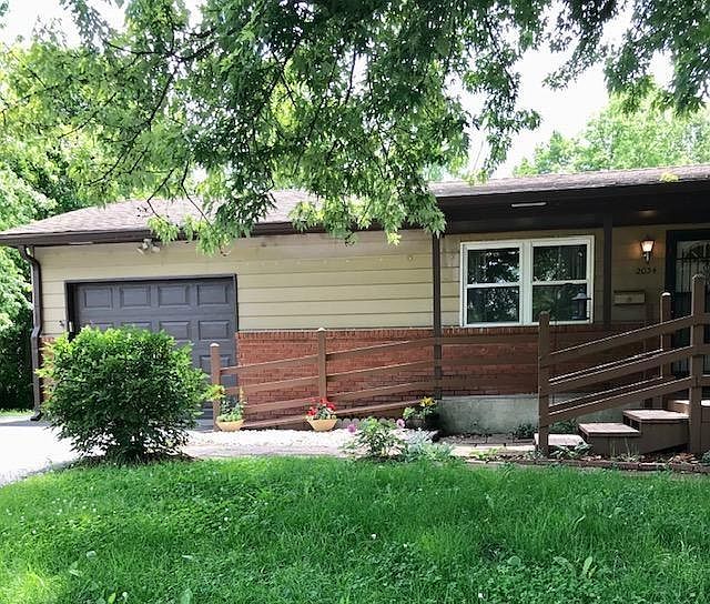 1st image of 2034 S Homeridge Dr