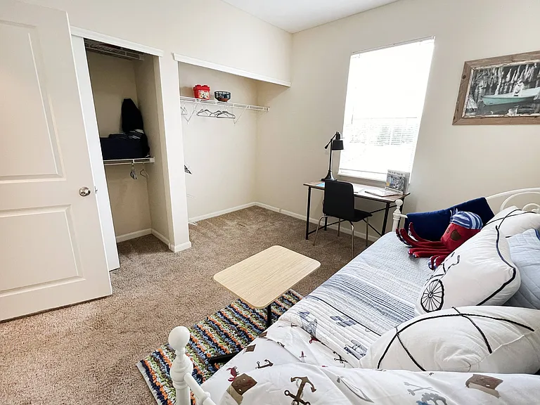 Residences at Northgate Crossing — Photo 19