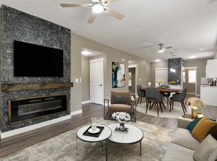 9 Bermuda BUILDING 1-33, Reeds Spring, MO 65737