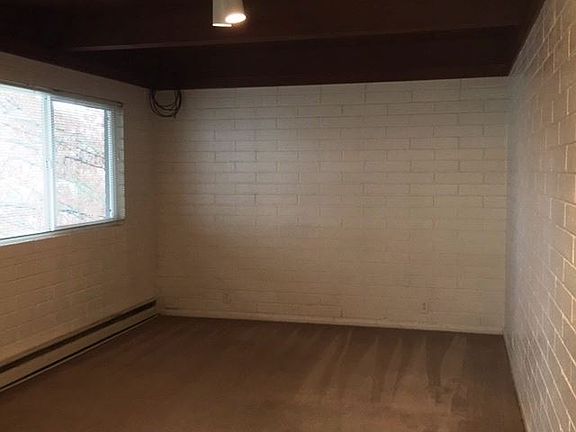 2nd image of 93 W 16th Ave #4116713