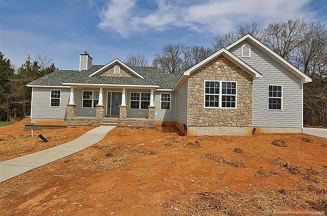 1st image of 4601 Bergamot Dr