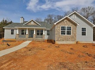 4601 Bergamot Dr, Hillsboro, MO 63050
