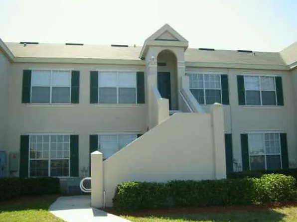 10520 Windsor Lake Ct, Tampa, FL 33626