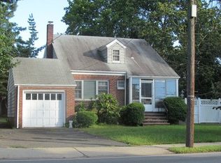9 Livingston Ave, Roseland, NJ