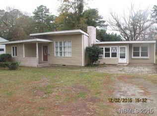 1800 Lucerne Way, New Bern, NC 28560