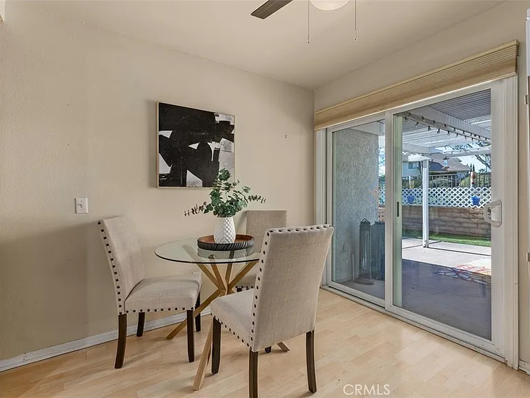22057 Newbridge Dr #5 — Photo 12