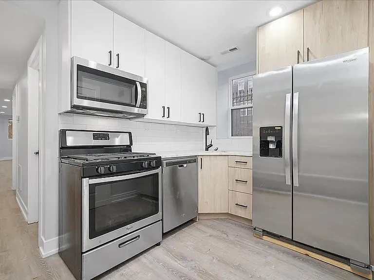 1916 N Ridgeway Ave #GDN — Photo 5