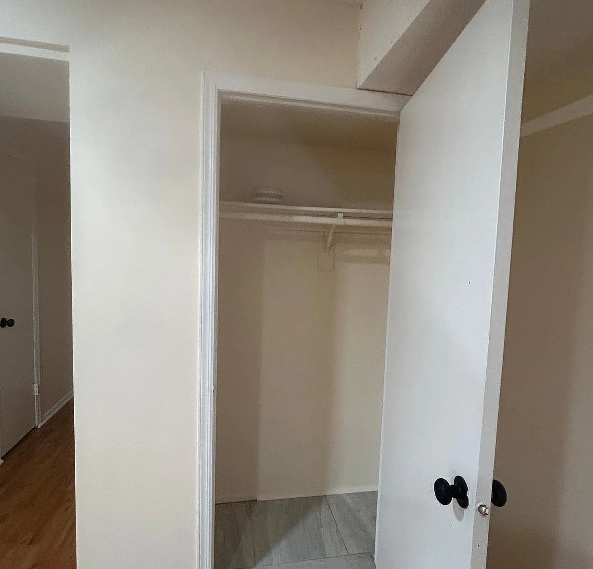 2 bed, 1291 sqft, $2,400 — Photo 3