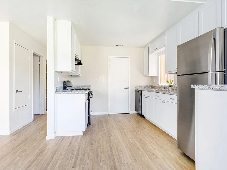 Manteca Golf & Tennis Villas — Photo 11