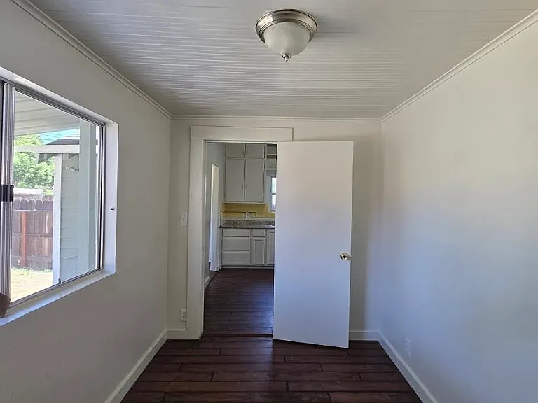 3145 E Iowa Ave — Photo 12