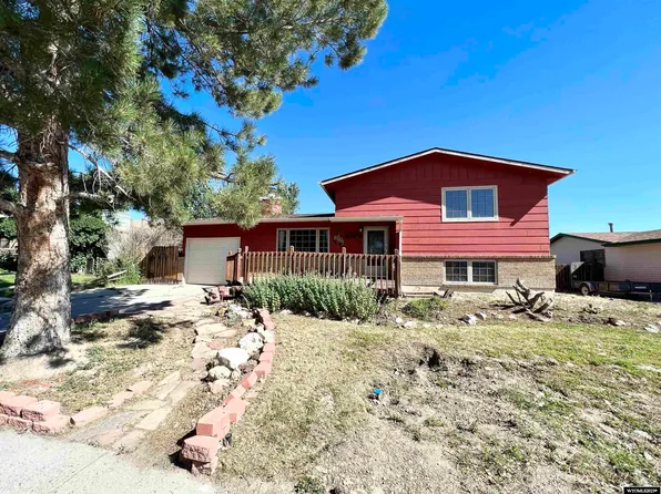 6572 Cherokee Lane, Casper, WY 82604