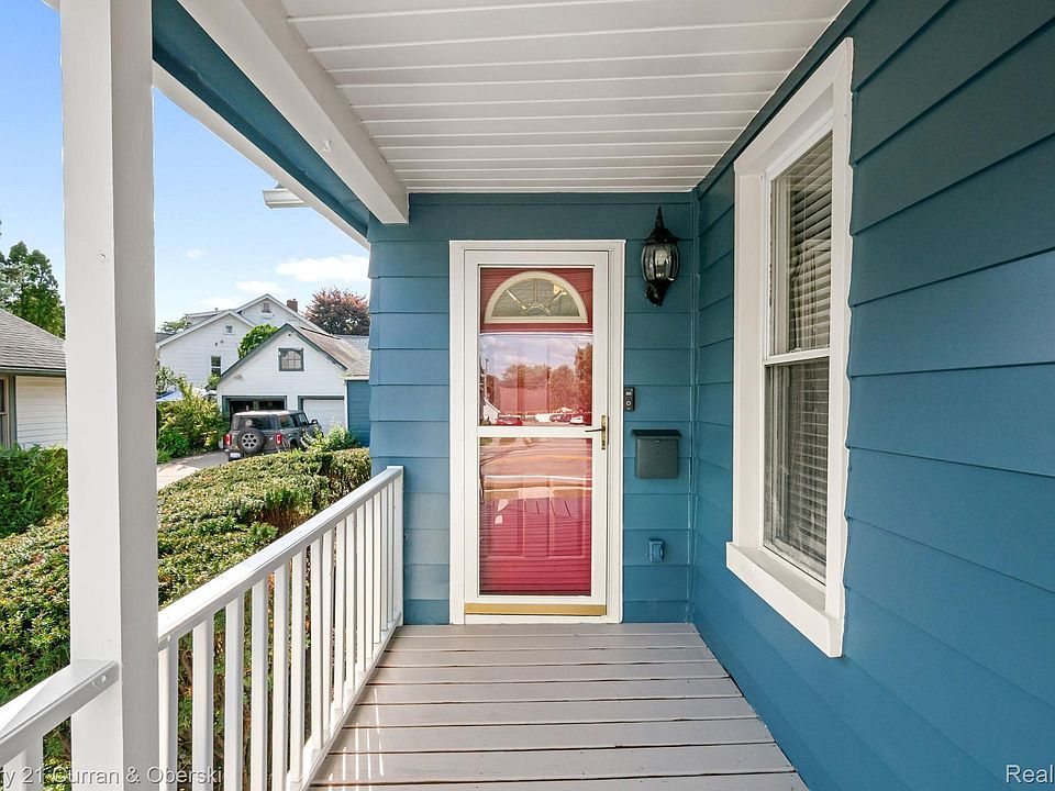 261 N Mill St, photo 7