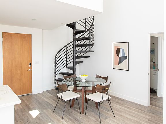 2nd image of 5012 S Slauson Ave #3db404edf