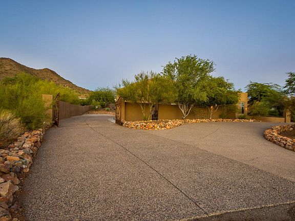 03_03-_Front_Driveway_mls