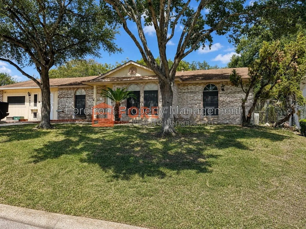 3 bed, 2.0 bath, 1468 sqft, $1,500 — Photo 3