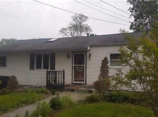 24 Bradley St, Brentwood, NY 11717