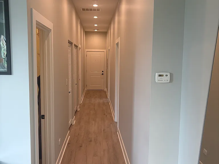 1456 W Addison St #3 — Photo 8