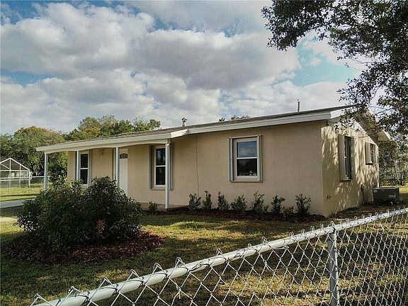3rd image of 967 Rockhill St