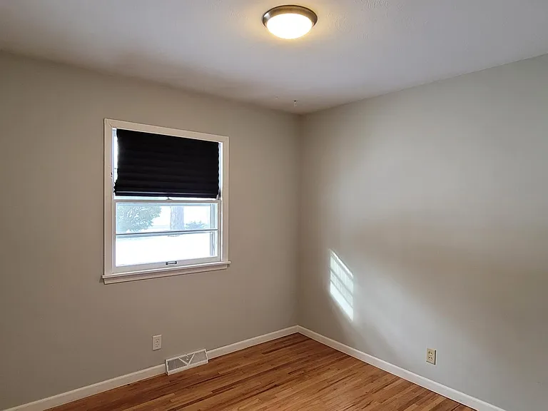 6923 Barberry Ln — Photo 12