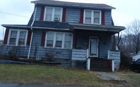 1st image of 265 Fullerton Ave