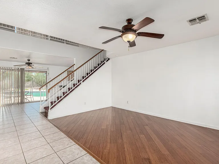 12823 W Ash St — Photo 7