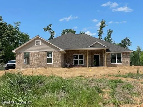 80 Farley Rd, Byhalia, MS 38611